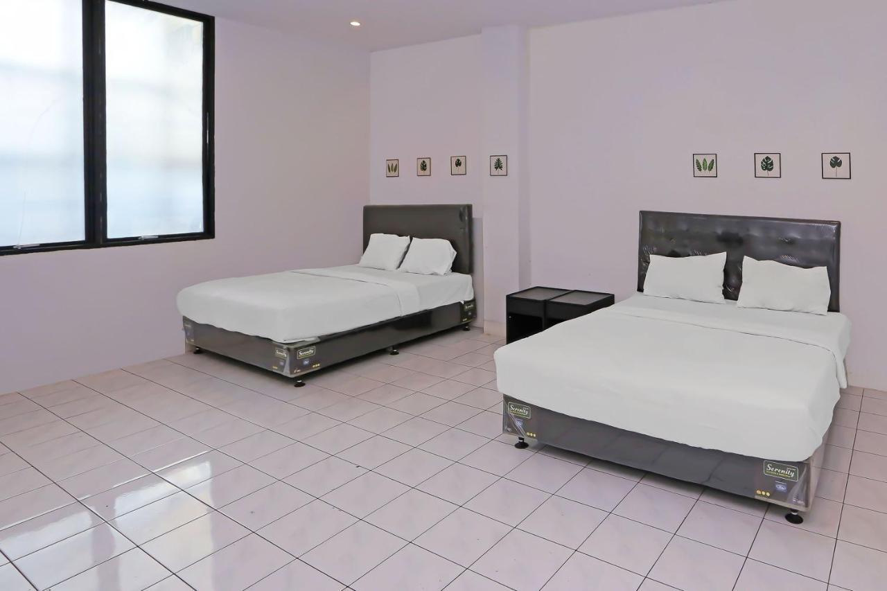 Collection O 92739 Hotel Pintu Besar Jakarta Buitenkant foto