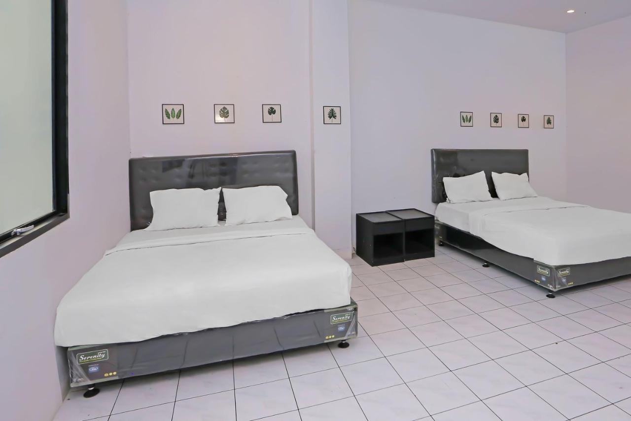 Collection O 92739 Hotel Pintu Besar Jakarta Buitenkant foto